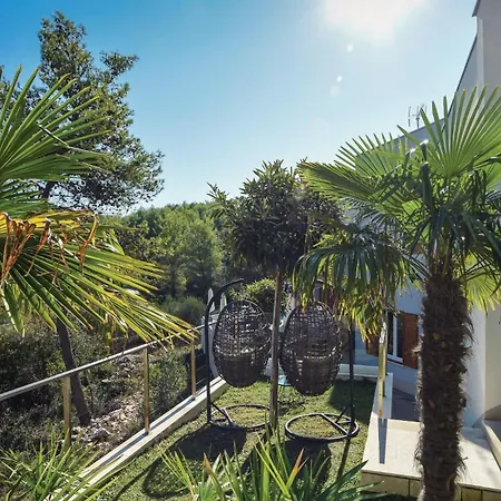 Tatil Evi Gorgeous In Slatine With Wifi