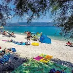 Gorgeous In Slatine With Wifi * Trogir