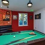 Vikendica Gorgeous In Slatine With Wifi