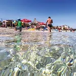 Gorgeous In Slatine With Wifi