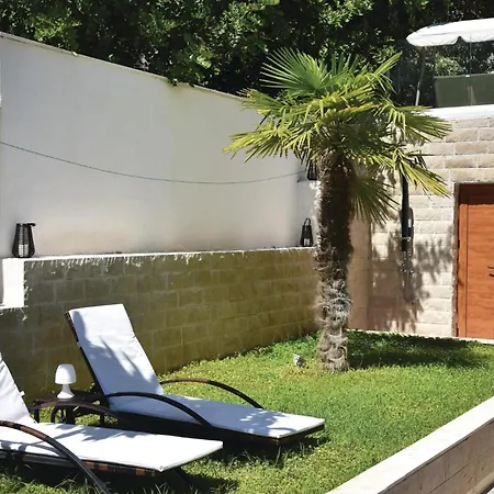 Beautiful In Slatine Holiday home *