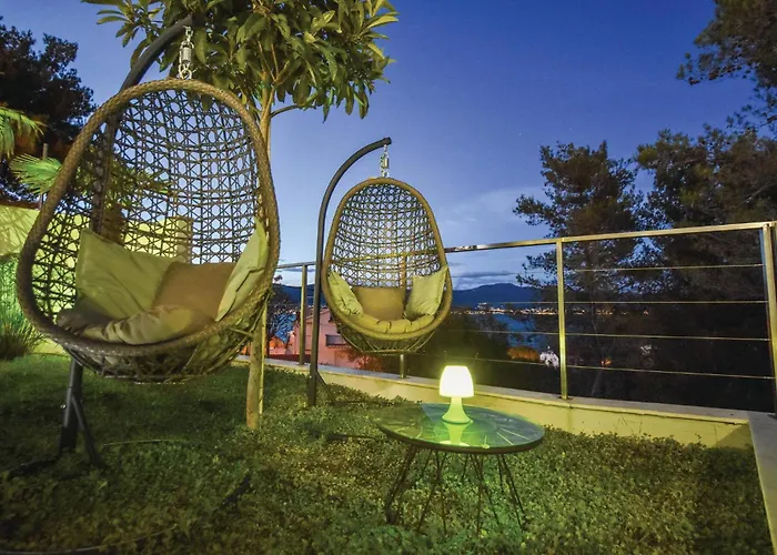 Gorgeous In Slatine With Wifi * Trogir